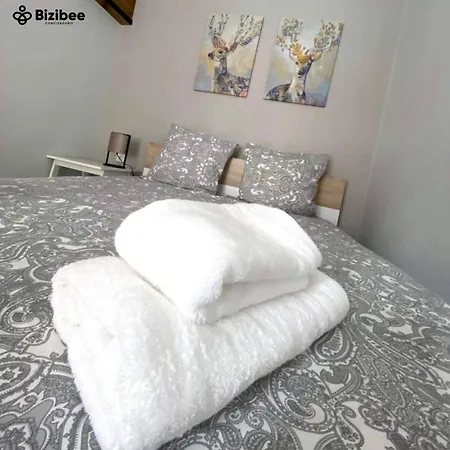 Un Bouchon Pour 4 Proche Gare Centre Appartement