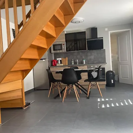 Un Bouchon Pour 4 Proche Gare Centre *